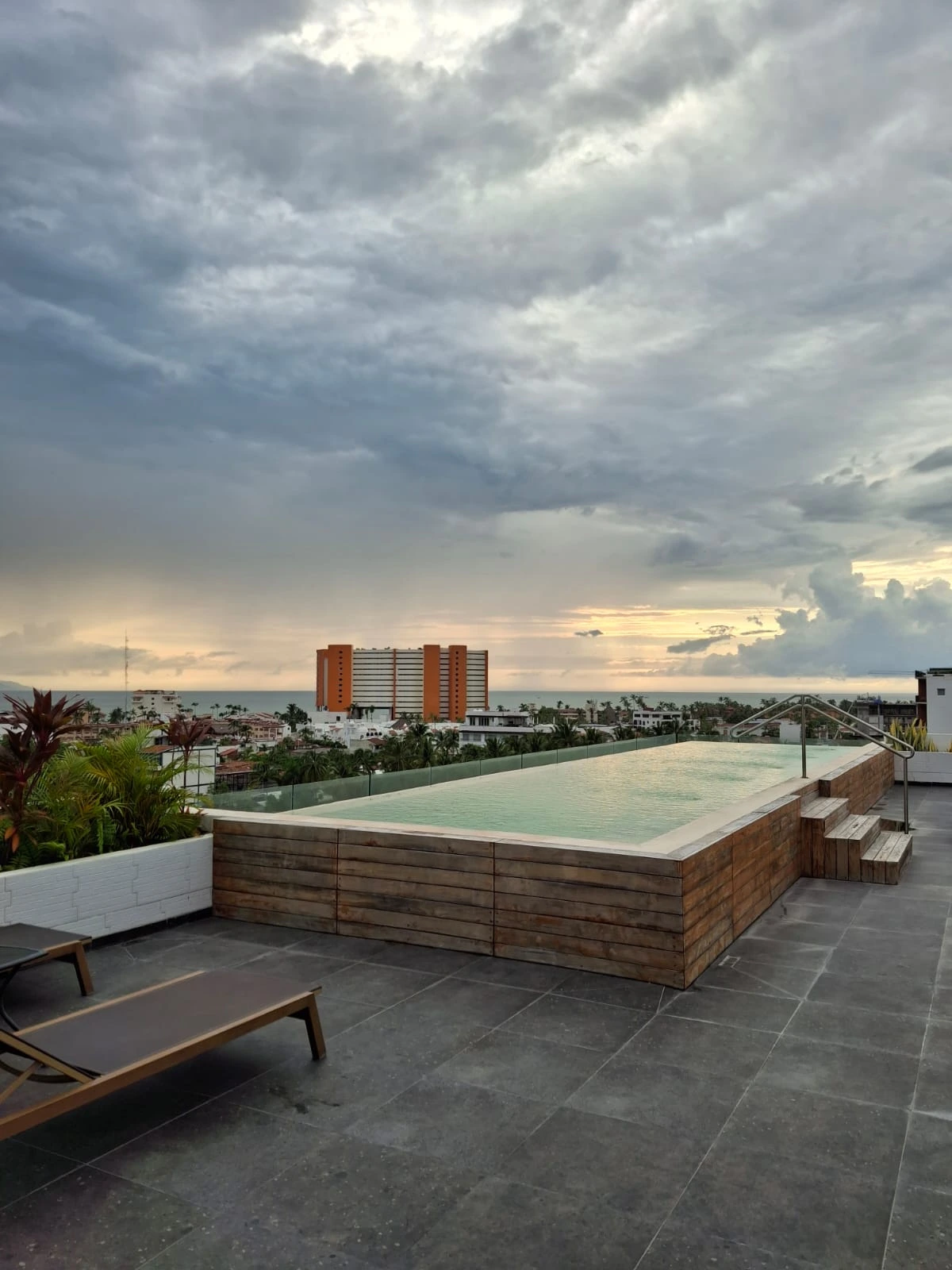 Torre Catalina Condo