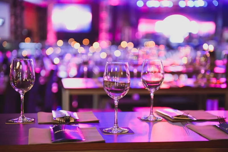 Bartender Buscado — Club Mandala PV